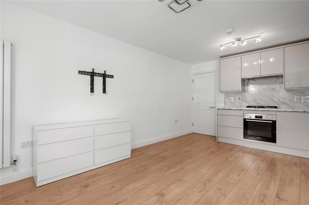 Property photo 2 of 12 Picture No. 06