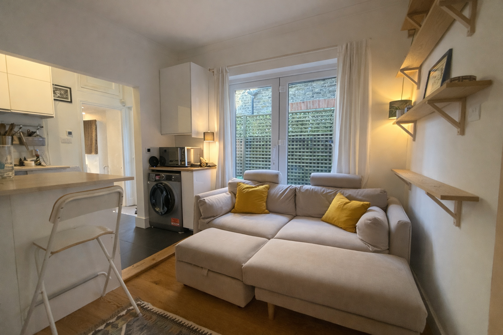 Property photo 3 of 17