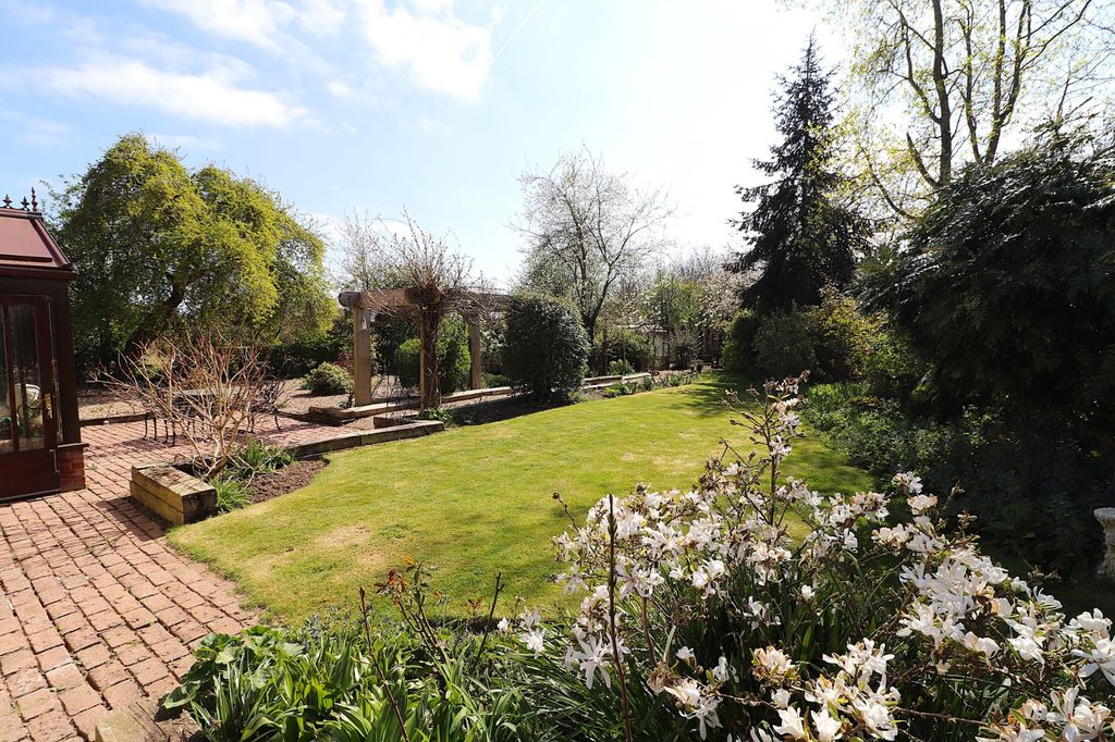 Property photo 3 of 25 Picture No. 29