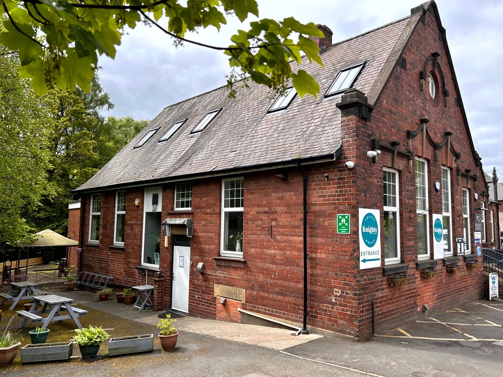 Property photo 1 of 6