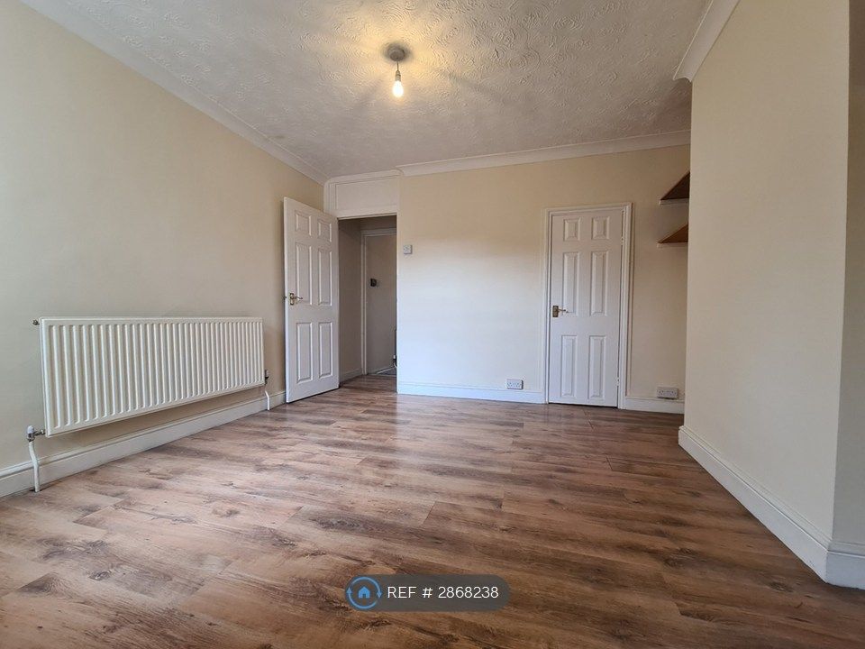 Property photo 1 of 11 Rear Reception Room