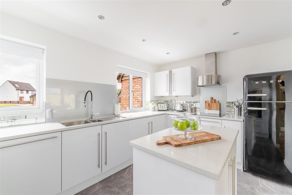 Property photo 2 of 38 2.Jpg