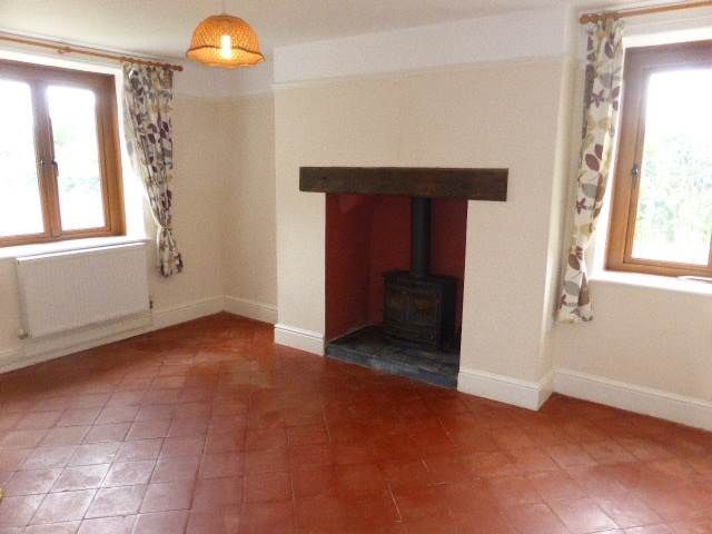 Property photo 3 of 15 Lounge 1