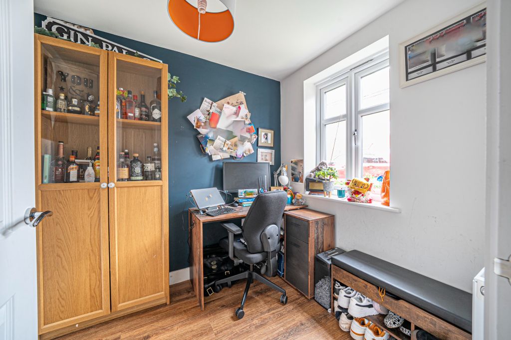 Property photo 3 of 22