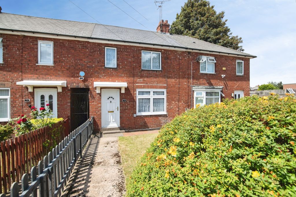 Property photo 1 of 12