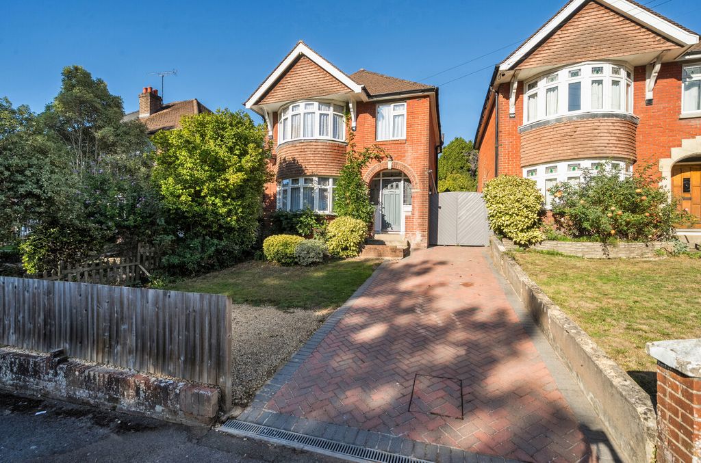 Property photo 1 of 18 1525229-21-6Ab253...