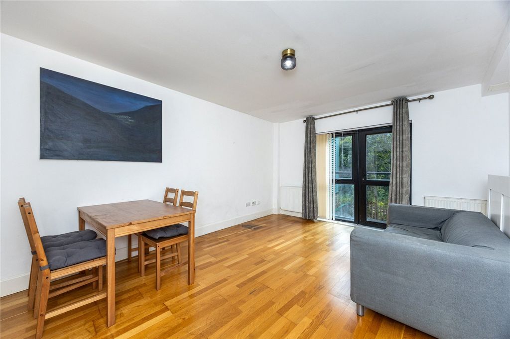 Property photo 2 of 12 Picture No. 09