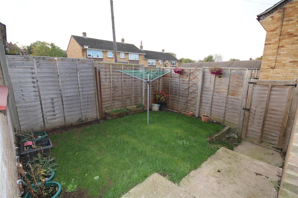 Property photo 2 of 19