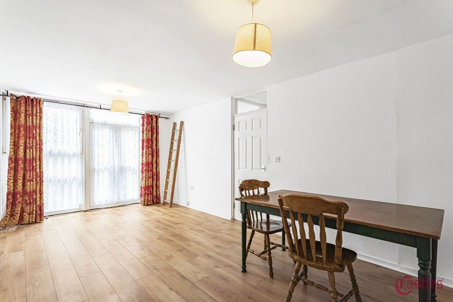 Property photo 1 of 25