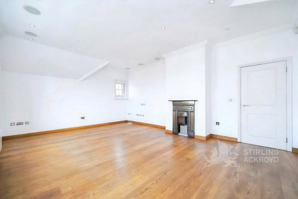 Property photo 2 of 23 Reception Room