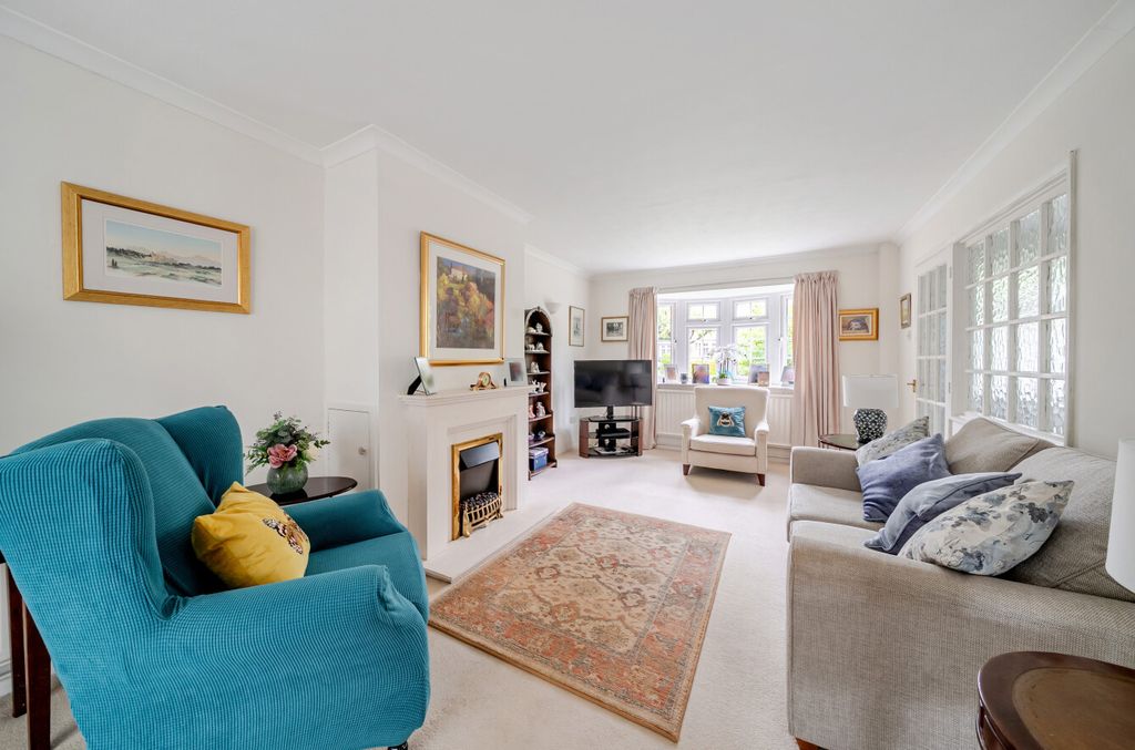 Property photo 2 of 12 1472470-16-6A2Abc...