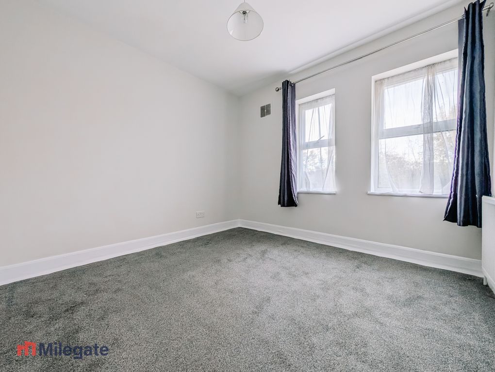 Property photo 2 of 12 Photo 2