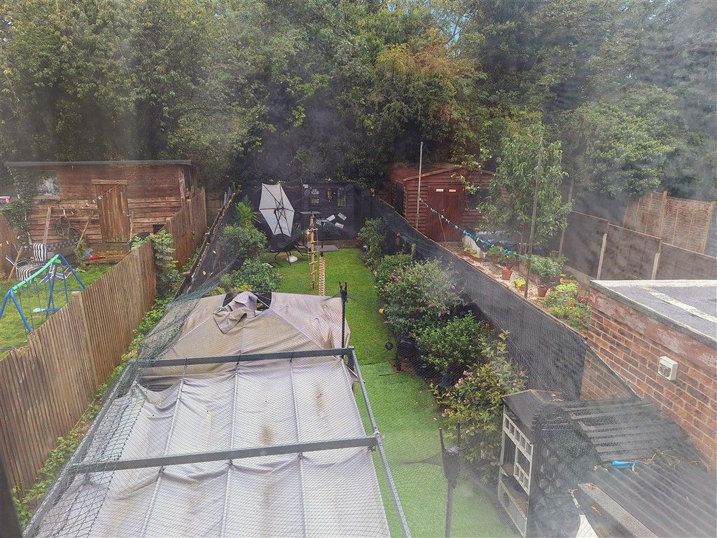 Property photo 1 of 5 Raer Garden