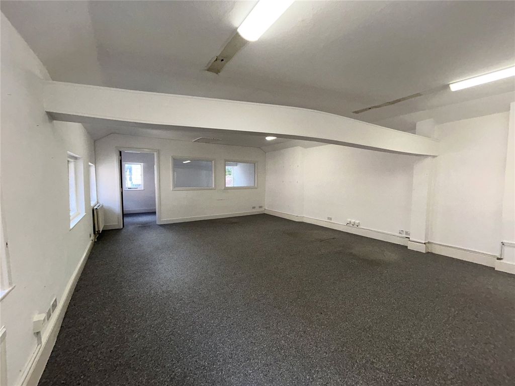 Property photo 1 of 6 Picture No. 04
