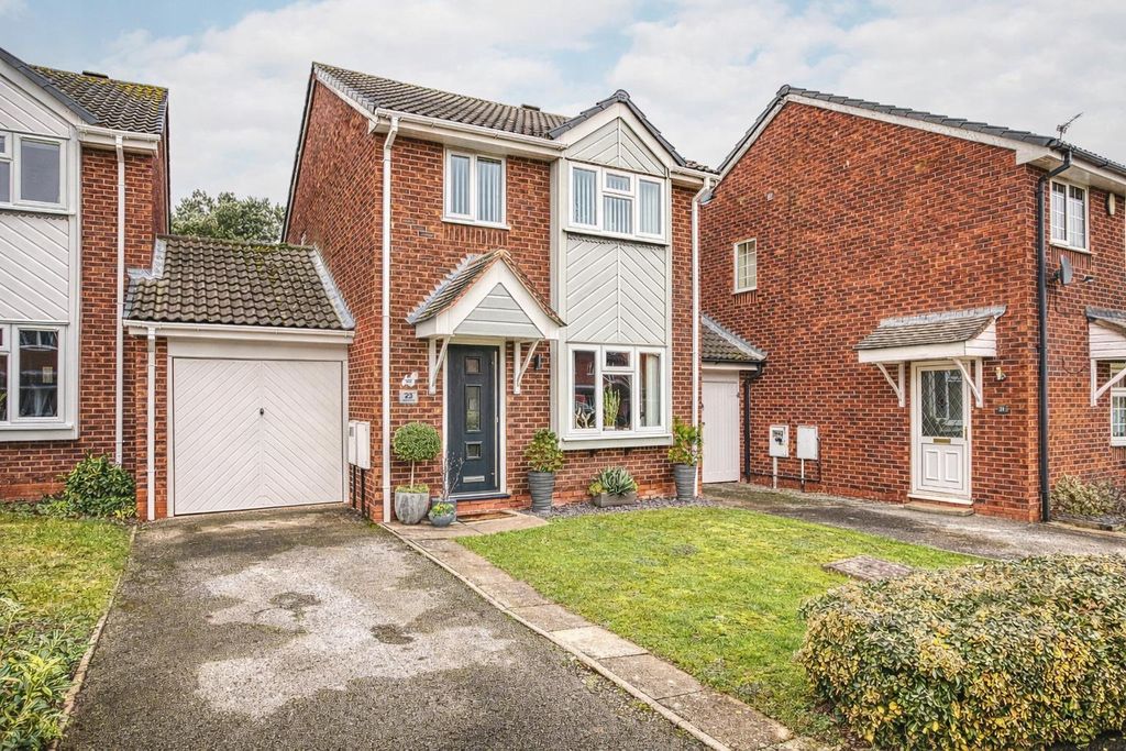 Property photo 1 of 16