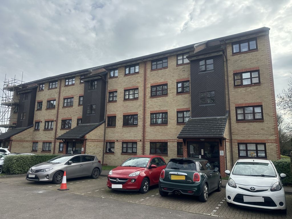 Property photo 1 of 8