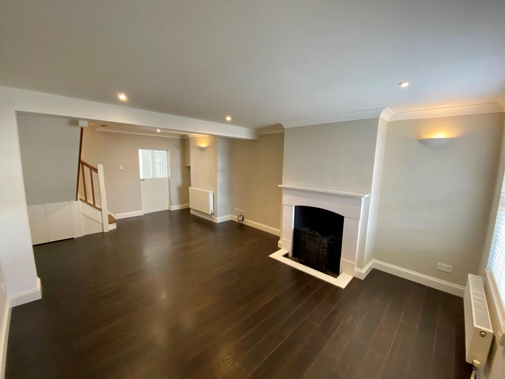 Property photo 3 of 11 View