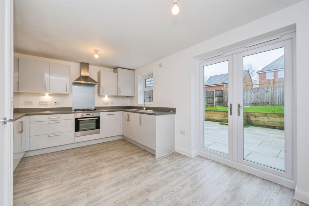Property photo 2 of 15 Kitchen Diner: