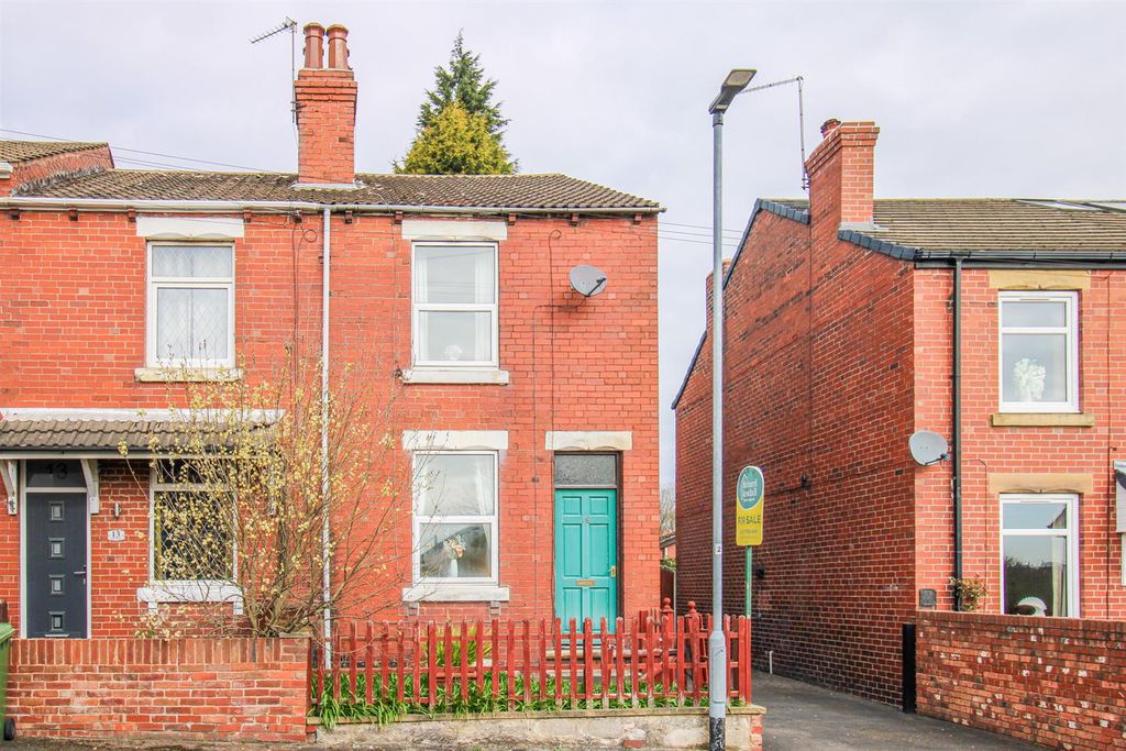 Property photo 1 of 11