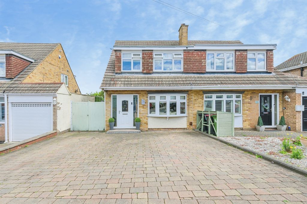 Property photo 1 of 15