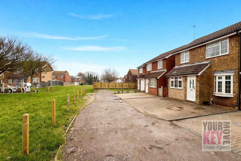 Property photo 1 of 25