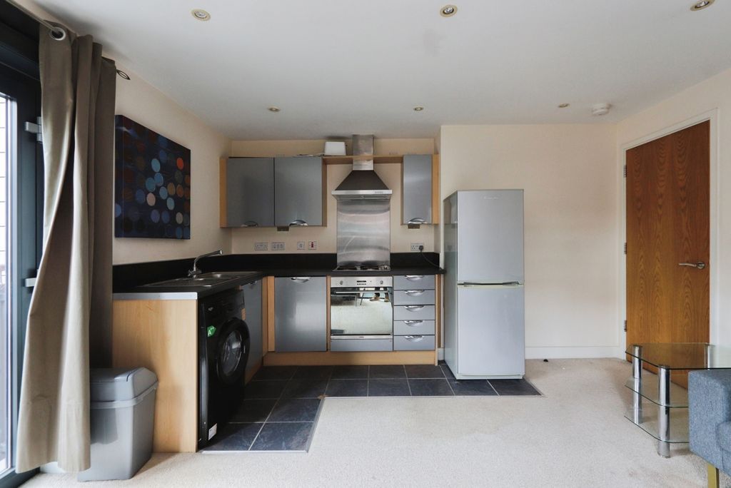 Property photo 1 of 12 Photo