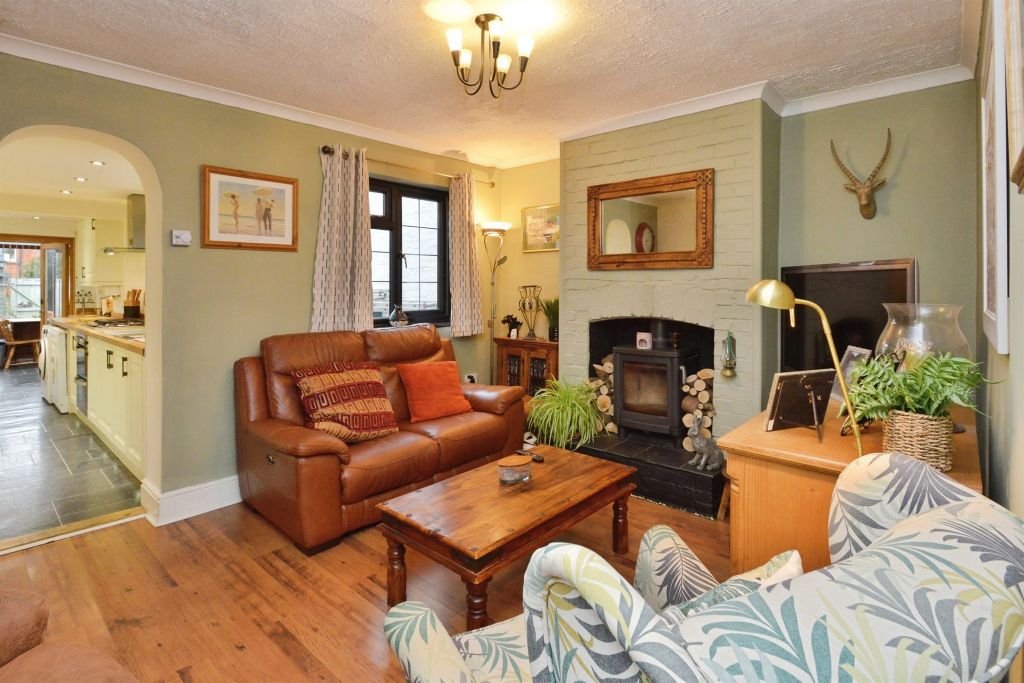 Property photo 3 of 16