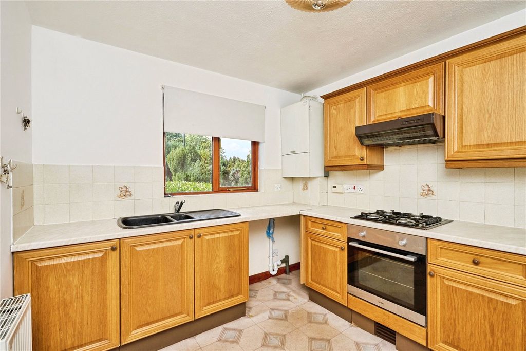 Property photo 3 of 32 Picture No. 25