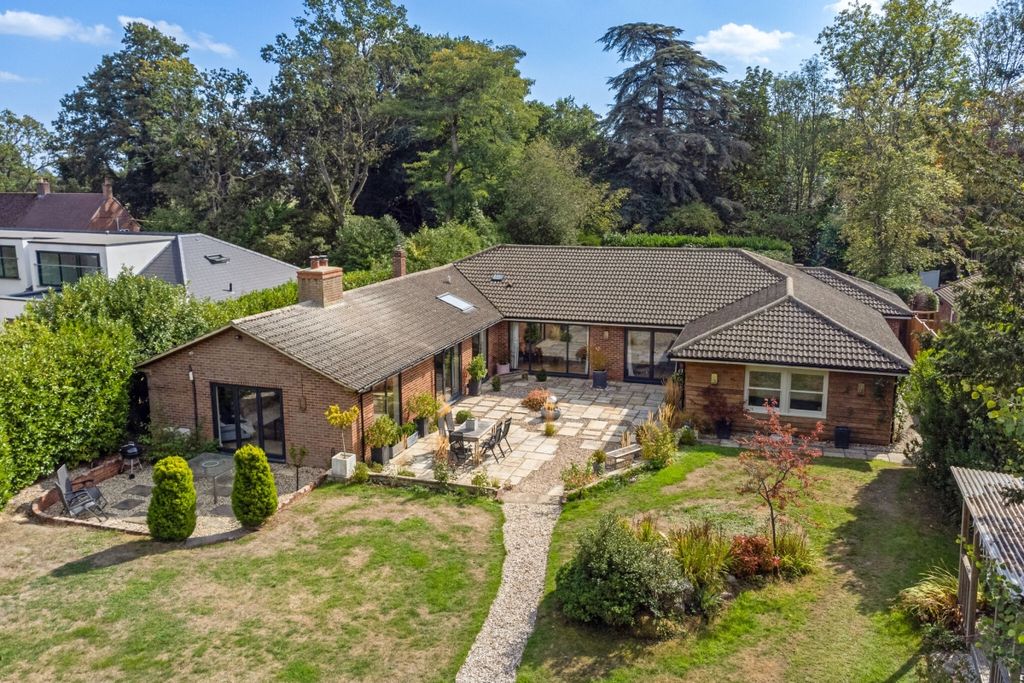 Property photo 1 of 22