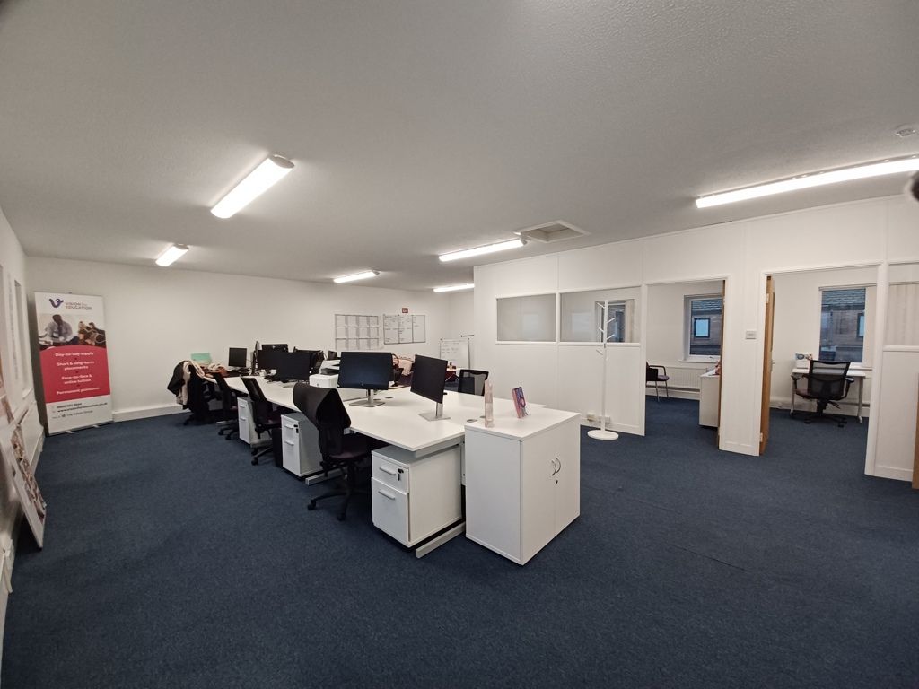 Property photo 2 of 13 Photo 20