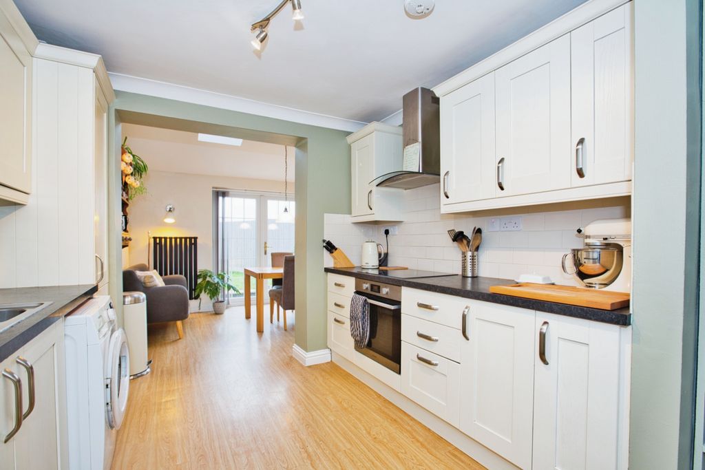 Property photo 3 of 18 Photography