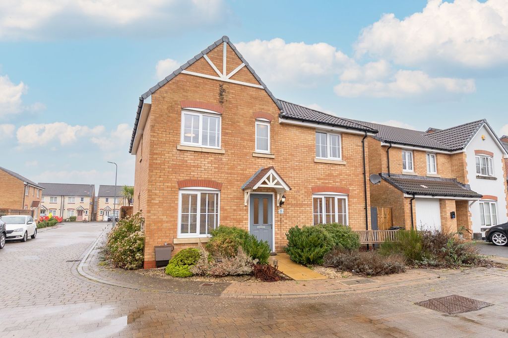 Property photo 1 of 29