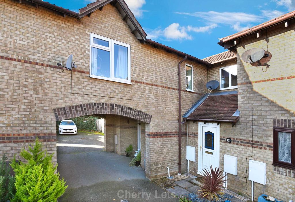 Property photo 1 of 12