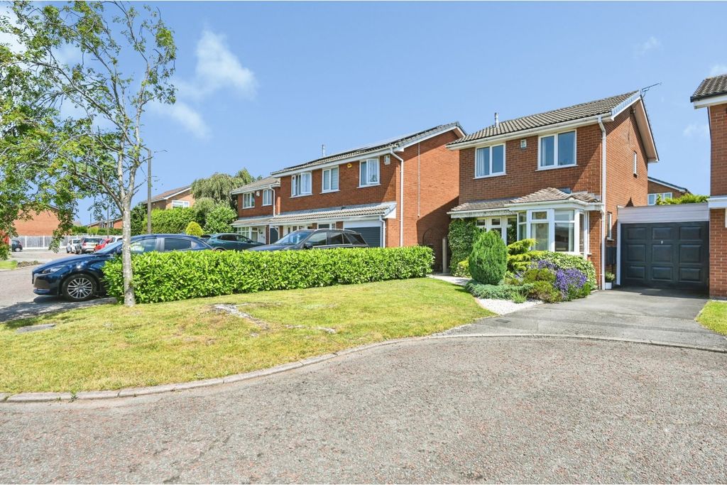 Property photo 1 of 19
