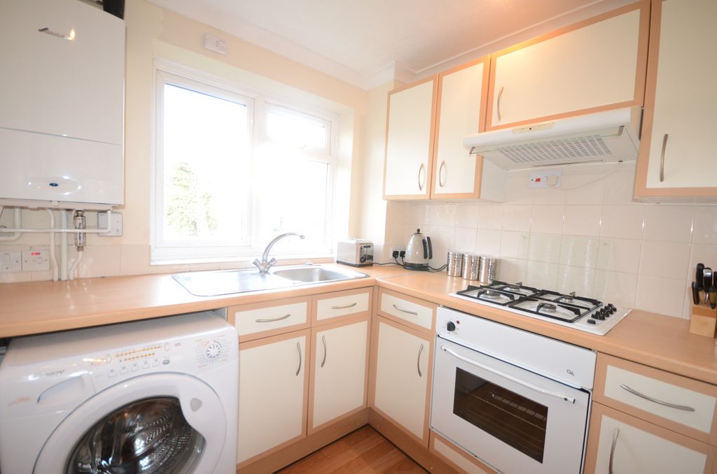 Property photo 2 of 13 12m