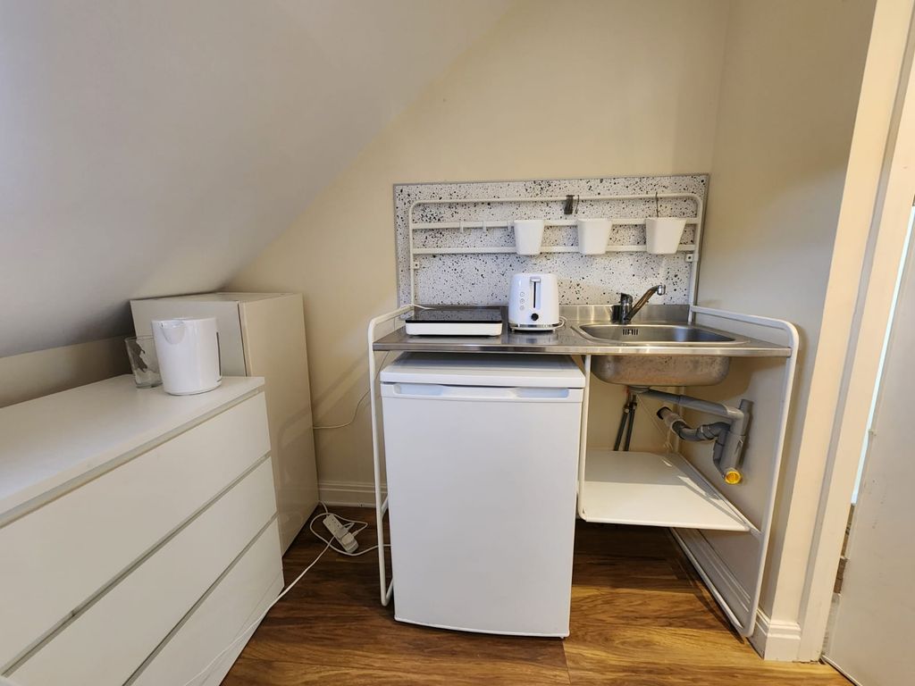 Property photo 2 of 8 Marketing Images  (1)
