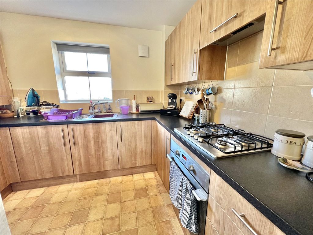 Property photo 3 of 8 Picture No. 04