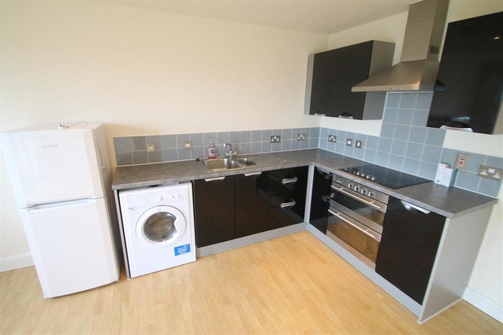 Property photo 3 of 8 Picture No. 04