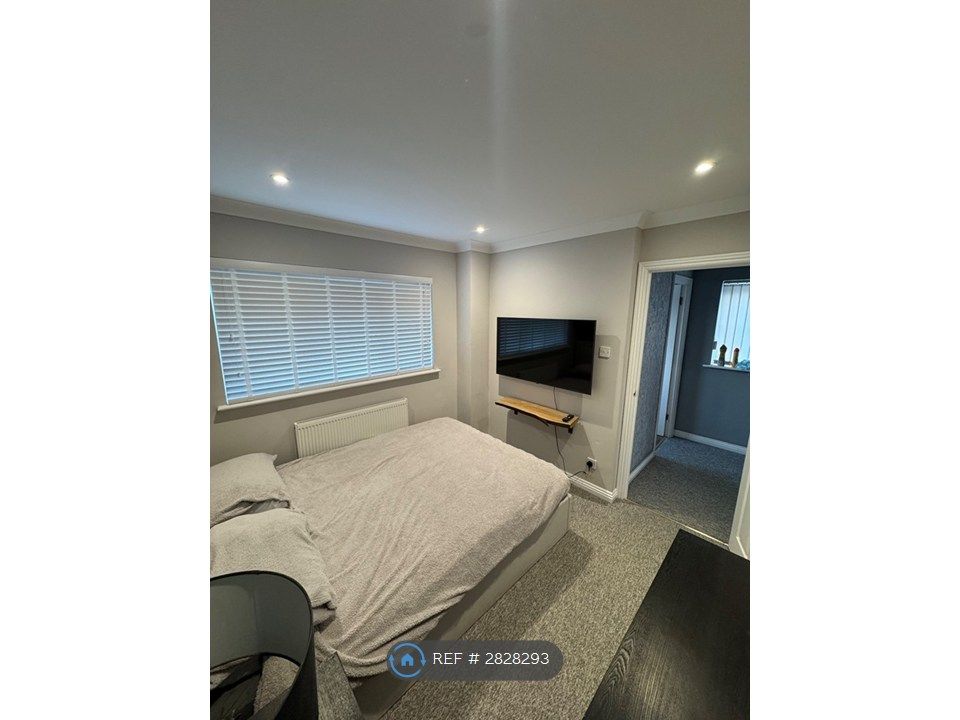 Property photo 3 of 3