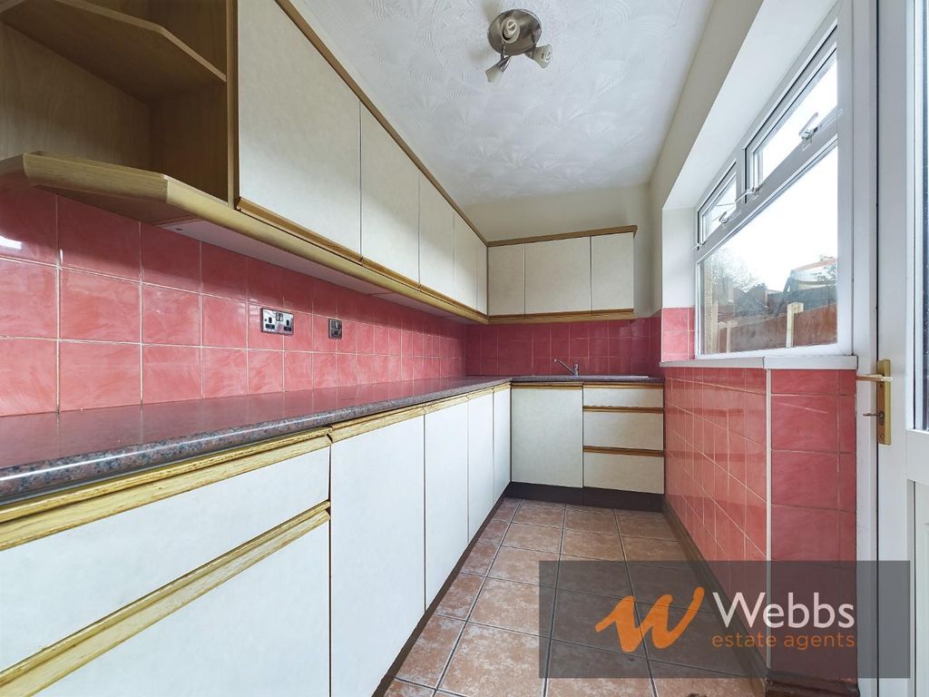 Property photo 2 of 20 Cam01121G0-Pr0099-Still006.Jpg