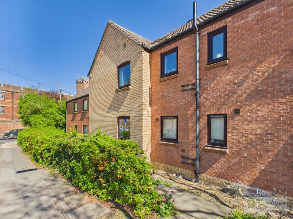 Property photo 1 of 10 Cam03603G0-Pr0071-Still011