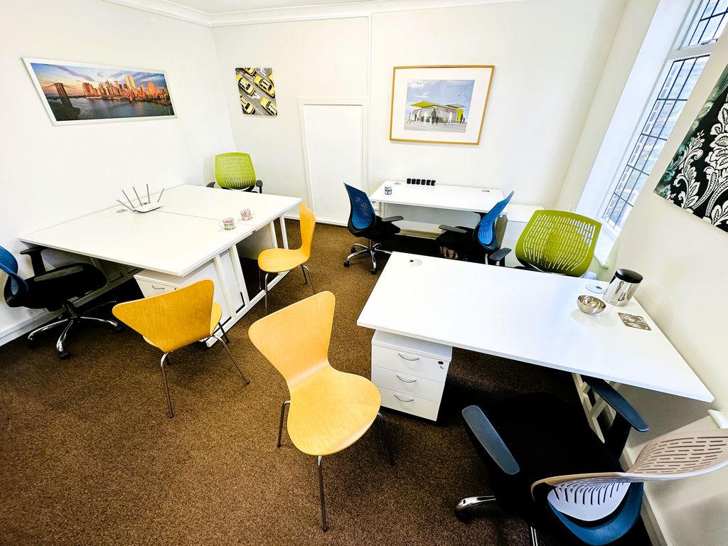 Property photo 3 of 15 Office A