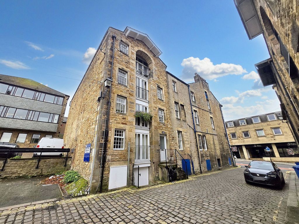 Property photo 1 of 9 Welcome To The Warehouse