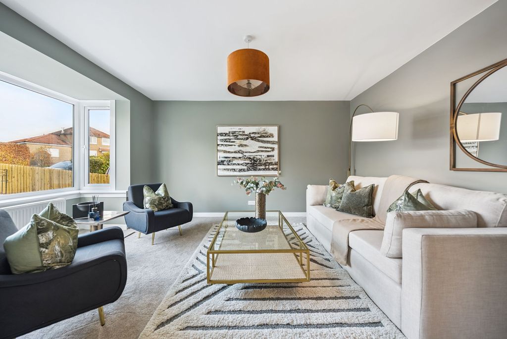 Property photo 2 of 26