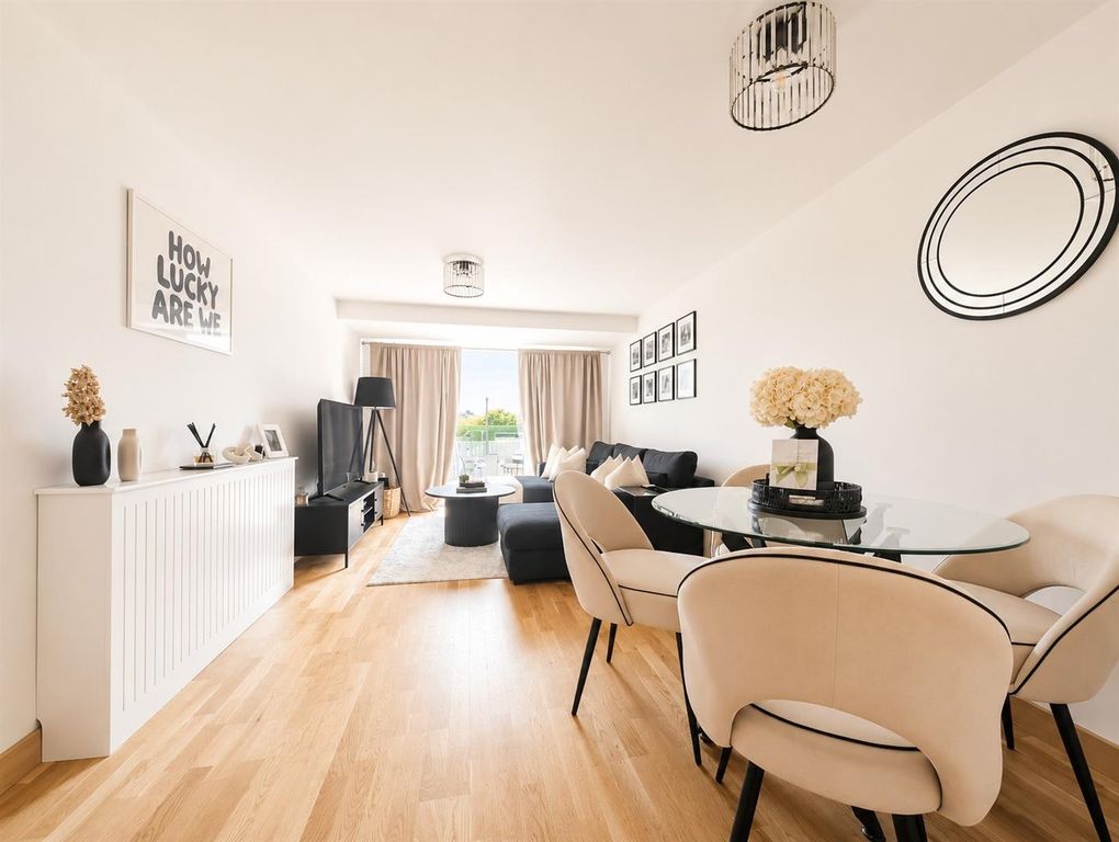 Property photo 3 of 15 2.Jpg