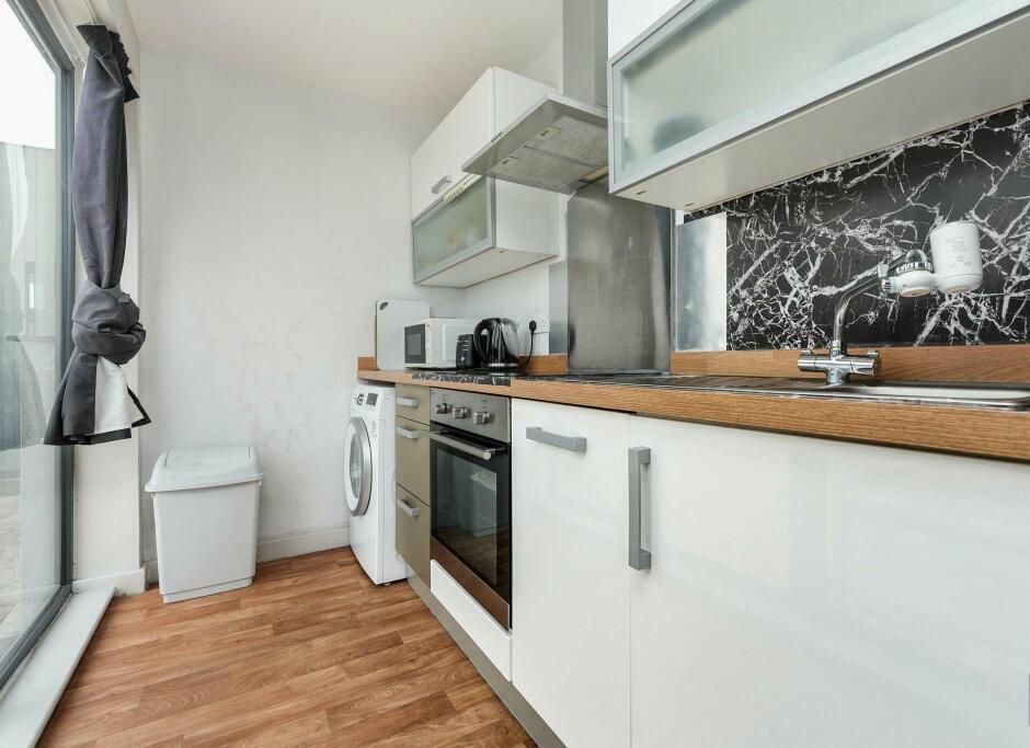 Property photo 3 of 8 269126_15_3140_Img_04_0000.Jpeg