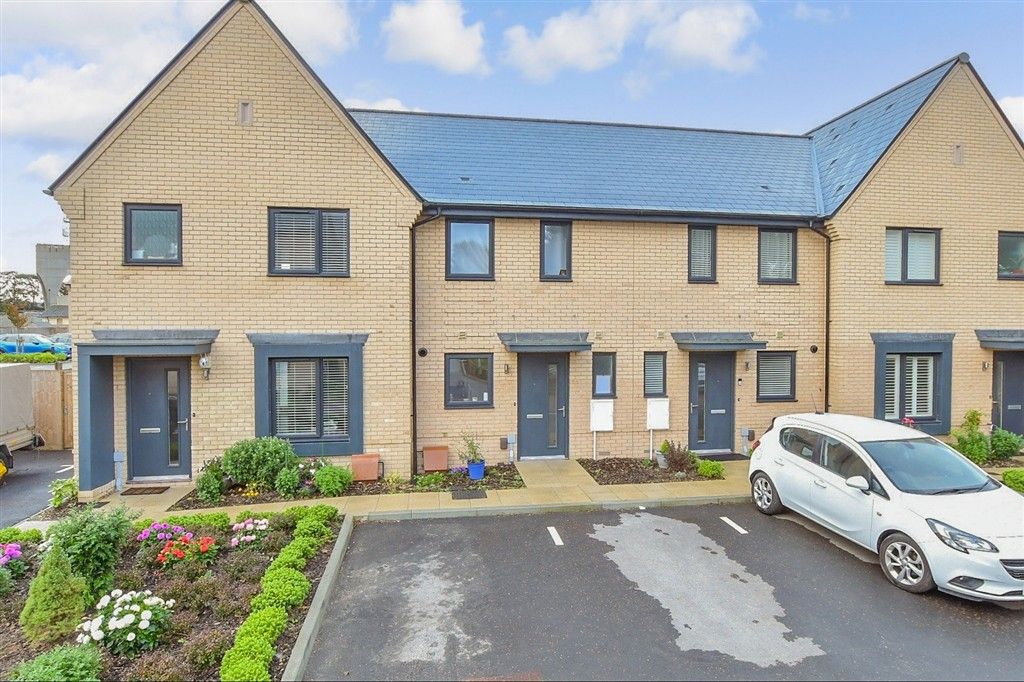 Property photo 3 of 8 External Web