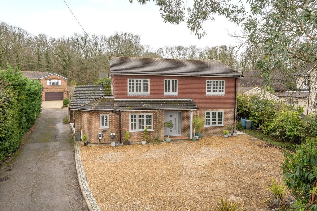 Property photo 1 of 26 Front Aspect