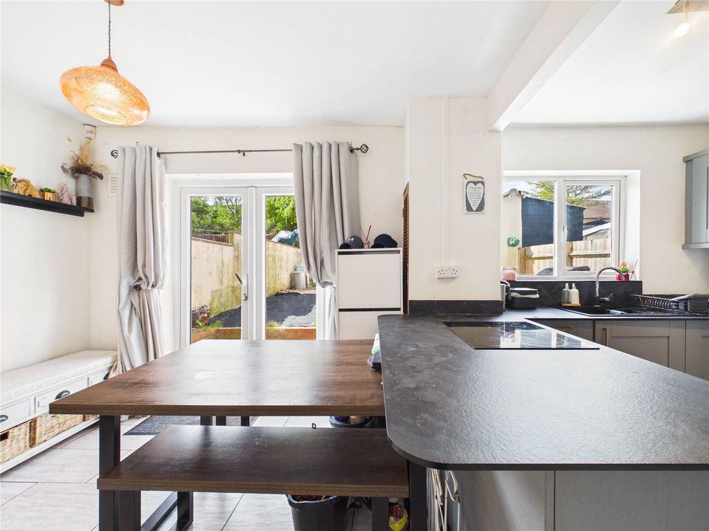 Property photo 1 of 21 Picture No. 77