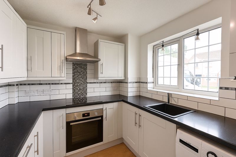 Property photo 2 of 7 Photo 7